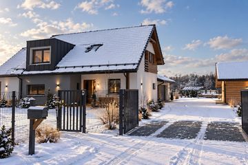 Projekt domu eko Typowy 63 - parterowy z poddaszem dom o powierzchni 146,75 m², dach dwuspadowy - ujęcie 5