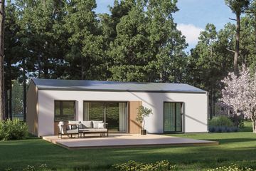 Projekt domu DM3 - wersja drewniana - parterowy dom o powierzchni 63,64 m², dach dwuspadowy - ujęcie frontu