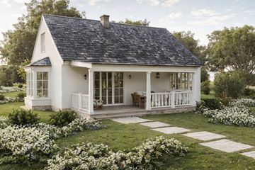 Projekt domu Uroczy Klasyczny+ 115 - parterowy z poddaszem dom o powierzchni 111,27 m², dach dwuspadowy - ujęcie 7