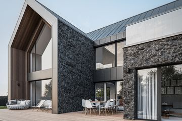 Projekt domu House x29 - parterowy z poddaszem dom o powierzchni 248,57 m², dach wielospadowy - ujęcie 9