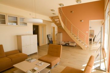  Projekt domu Berlin III DCP160b (WOB1038) - projekt domu parterowego z poddaszem - Zdjęcie 4