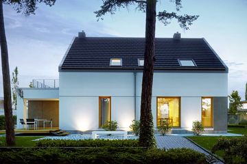  Projekt domu Prosty 1 (WAW1049) - projekt domu parterowego z poddaszem - Zdjęcie 2