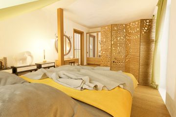  Projekt domu Nowinka VI z garażem i wiatą bliźniak [A1-BL1] (WRF1924) - projekt domu parterowego z poddaszem - Zdjęcie 11