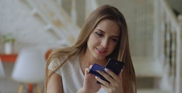 PKO BP oferuje do 900 zł za nowe konta – bonus zależy od karty