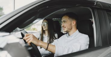 UOKiK zarzuca AAA Auto wiązanie kredytu z dodatkami