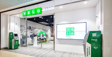 Sztuka relaksuje, a nawet poprawia samoocenę - badanie VeloBanku