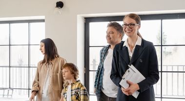 Kupno mieszkania na kredyt krok po kroku - jak przebiega?