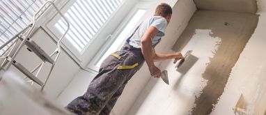 Jaki tynk wewnętrzny wybrać - gipsowy czy cementowo-wapienny?