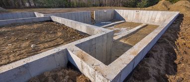 Co to jest ława fundamentowa i jak się ją wykonuje?