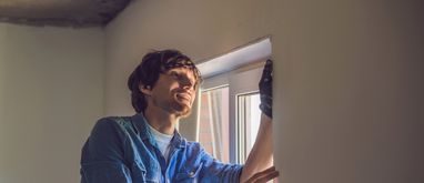 Jak ustawić tryb zimowy w swoich oknach i wyregulować je na zimę?