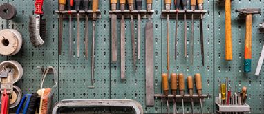 Warsztat domowy: jak go urządzić i w co wyposażyć?