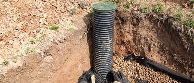 Jak układać rury drenażowe