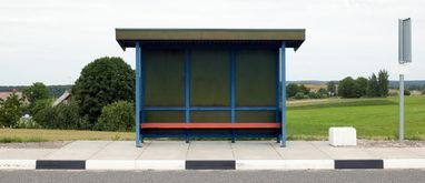 Czy dostępność komunikacji zbiorowej ma wpływ na wybór projektu domu?