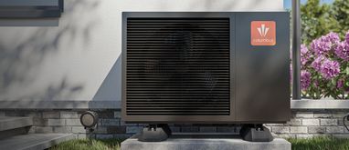 Pompa ciepła z grzejnikami czy podłogówką? Jaki system wybrać?