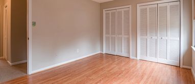 Drzwi harmonijkowe – rodzaje i sposób montażu drzwi harmonijkowych