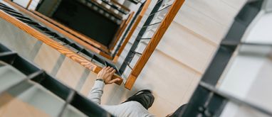 Włącznik schodowy - czym jest i jak podłączyć włącznik schodowy?