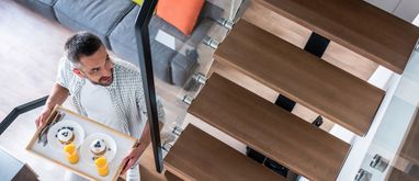 Schody zabiegowe – kiedy warto je zamontować w domu?