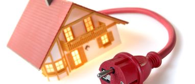 Jak  zaoszczędzić na kosztach energii? Wybierz odpowiednią taryfę!