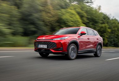 MG HS Plug-in Hybrid