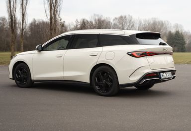 BYD Seal 6 DM-i Touring