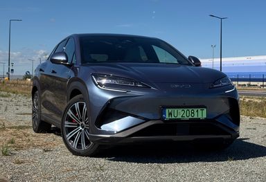 BYD Sealion 7