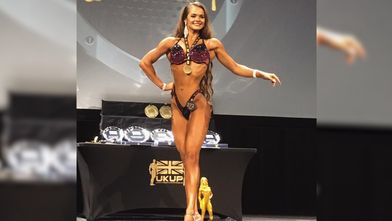 Piękne nagie modele fitness