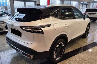 Nissan Qashqai N-Connecta  1.3 DIG-T mHEV Xtronic