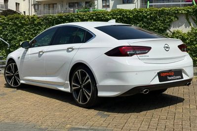 Opel Insignia SPORT2.0 Direct Injturbo 4X4 Innovation