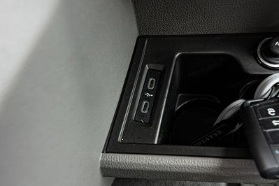 Volkswagen Transporter Kombi T6.1 L2H1