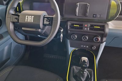 Fiat Grande Panda POP 1.2 mHEV