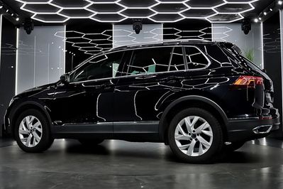 Volkswagen Tiguan 2.0 TSI 4Mot Elegance DSG
