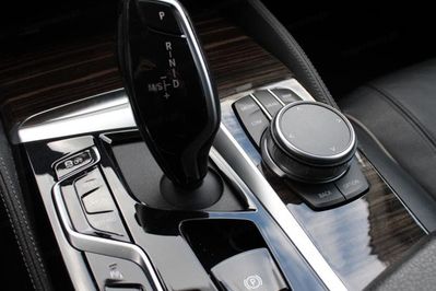 BMW Seria 5 520d xDrive Luxury Line Touring