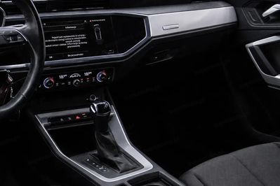 Audi Q3 35 TFSI mHEV S tronic