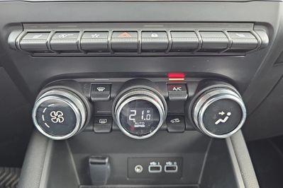 Renault Captur 1.3 Tce Mhev Techno Edc