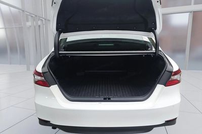 Toyota Camry Hybrid Prestige CVT