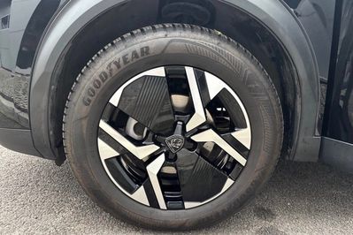 Peugeot 2008 PureTech 130 S&S EAT8