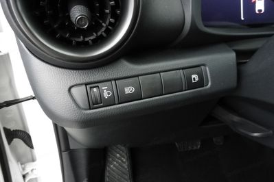 Toyota C-HR Style 1.8 Hybrid NG23 e-CVT