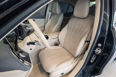 Mercedes Klasa E E 200 mHEV 4-Matic AMG 9G-Tronic