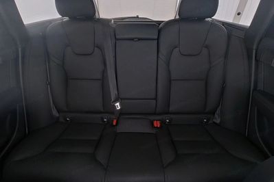 Volvo V90 T6 AWD Plug-In Hybrid Plus Bright aut