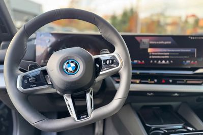 BMW Seria 5 530e xDrive M Sport