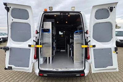 Ford Transit Custom L2H2 Zabudowa Warsztatowa