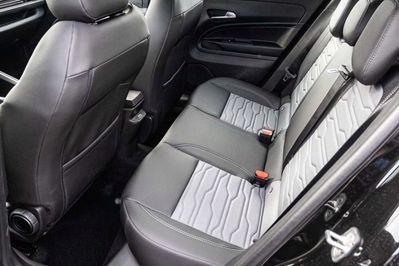 Jeep Avenger Upland 1.2 Hybrid 4xe