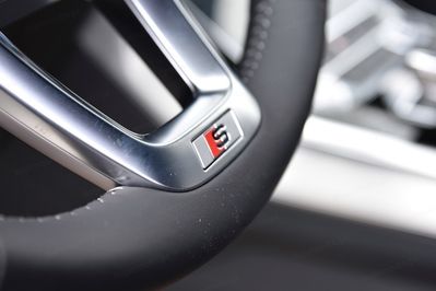 Audi Q7 50 TDI quattro S Line