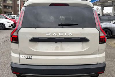 Dacia Jogger Journey 5-miejsc 1.8 Full Hybrid