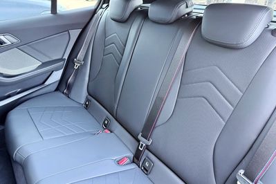 BMW Seria 1 120 mHEV aut