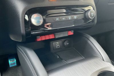 Ford Kuga Sound Edition FWD 2.5 FHEV eCVT