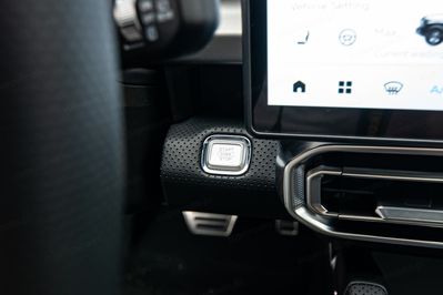 Jetour T2 2.0T 7DCT REAL TIME 4WD