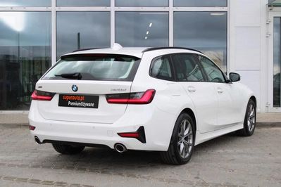 BMW Seria 3 320d xDrive Sport Line aut