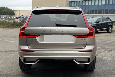 Volvo XC60 T6 Plug-In Hybrid AWD Ultra Dark