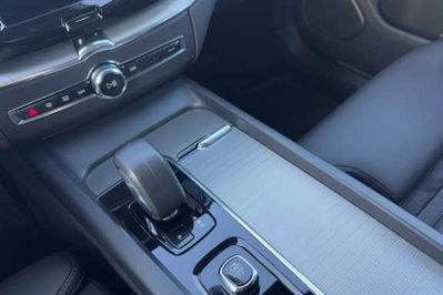 Volvo XC60 B4 D AWD Plus Bright aut